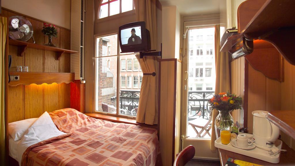 Doppelzimmer mit Balkon